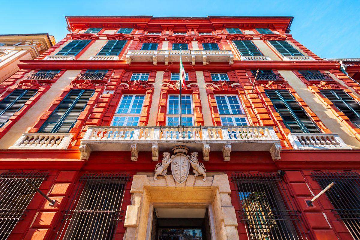 cropped-palazzo-rosso-genova.jpg